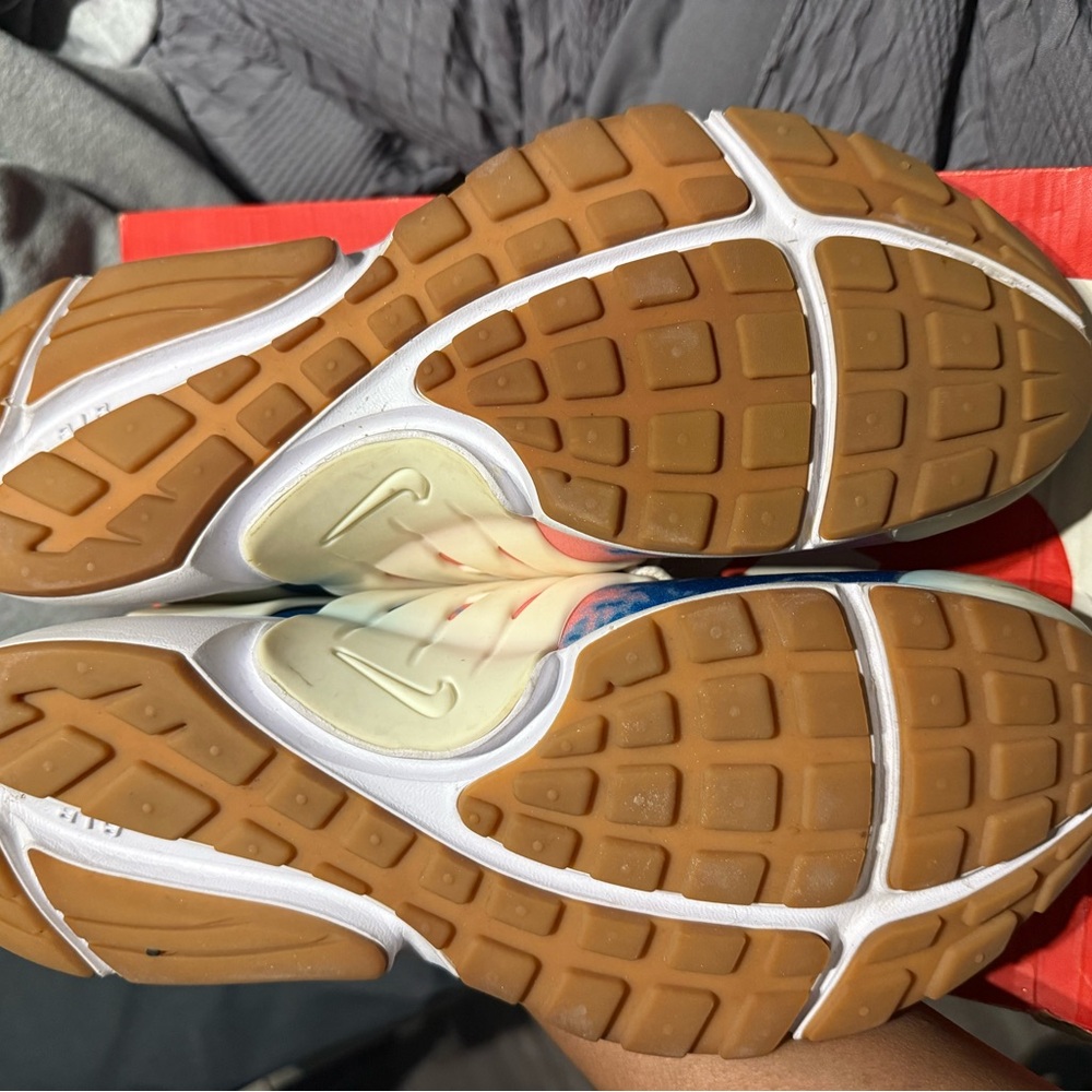 Nike Presto Blue and Pink Tie-Dye Athletic Sneakers - Picture 6 of 6